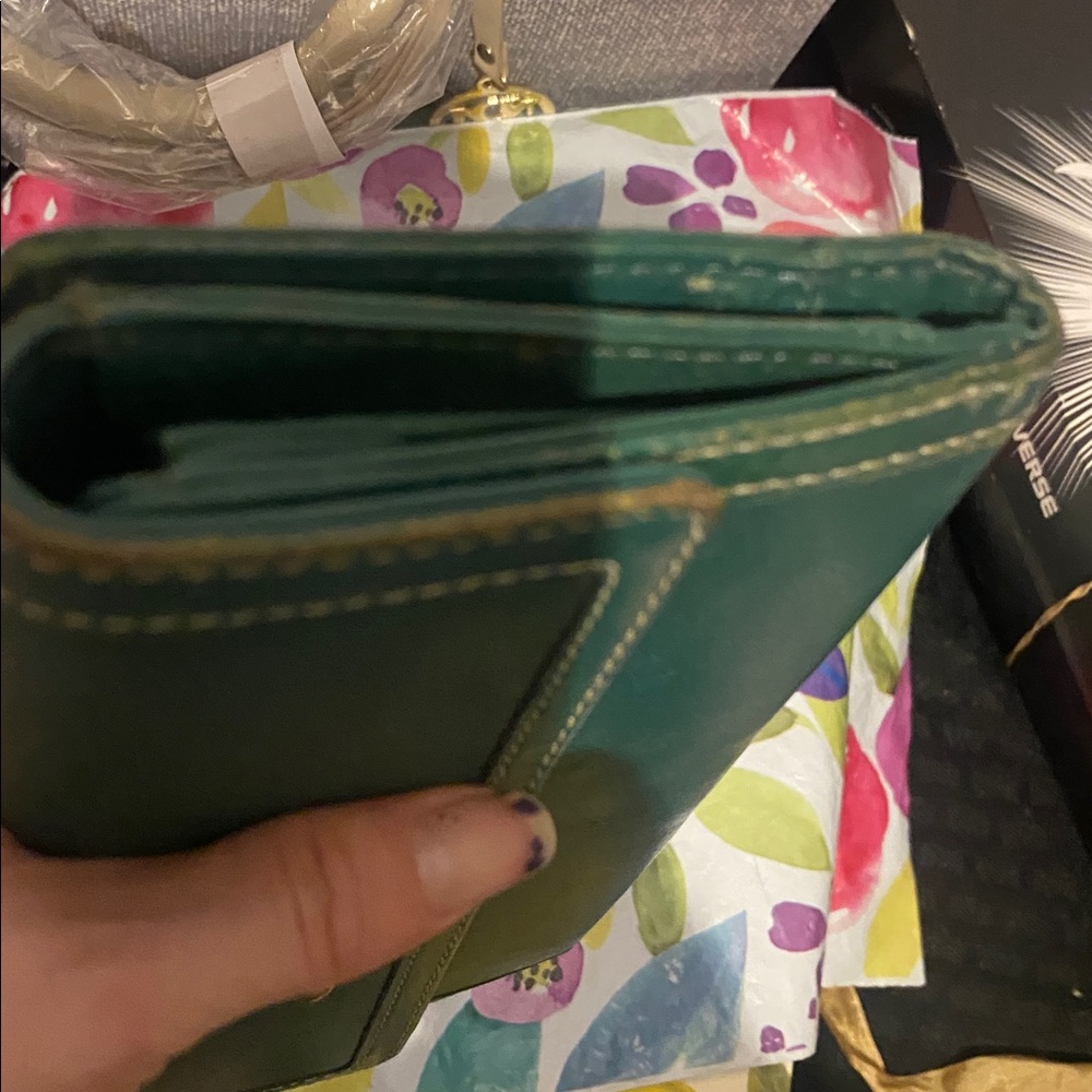 Michael Kors hunter green  Leather Wallet - Picture 5 of 6